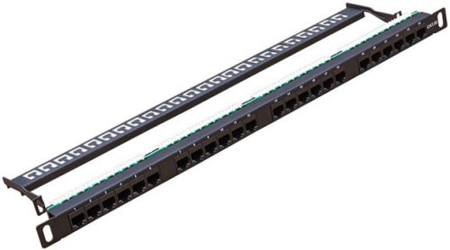 24-es patch panel aljzattal CAT.5 5246